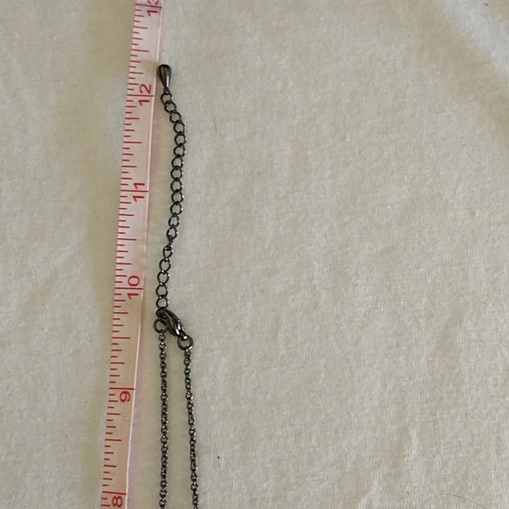Necklace Jeweled Drop - Picture 7 of 7